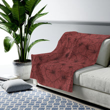 Load image into Gallery viewer, Hibiscus Velveteen Plush Blanket (Pink)