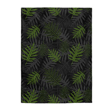 Load image into Gallery viewer, Laua’e Velveteen Plush Blanket (Green)