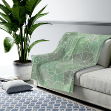 Load image into Gallery viewer, Light Kalo Velveteen Plush Blanket