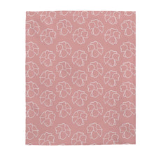 Load image into Gallery viewer, Puakenikeni Velveteen Plush Blanket (Pink)