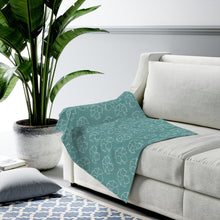 Load image into Gallery viewer, Puakenikeni Velveteen Plush Blanket (Blue)