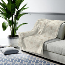 Load image into Gallery viewer, Hibiscus Velveteen Plush Blanket (Off White)