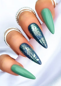 Kī Nail Foils (Light Green)