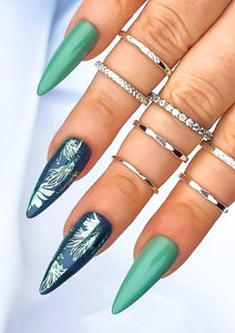 Kī Nail Foils (Light Green)