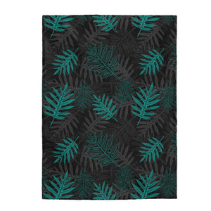 Laua’e Velveteen Plush Blanket (Teal)