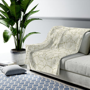Kalo Velveteen Plush Blanket (Green/White)