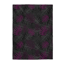 Load image into Gallery viewer, Laua’e Velveteen Plush Blanket (Purple)

