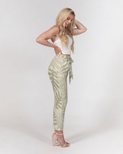 Load image into Gallery viewer, Laua’e Women&#39;s Belted Tapered Pants
