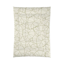 Load image into Gallery viewer, Kalo Comforter (Green/White)
