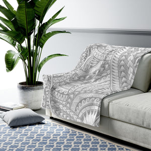 Tribal Velveteen Plush Blanket (White)