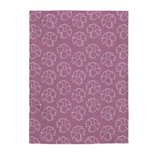 Load image into Gallery viewer, Puakenikeni Velveteen Plush Blanket (Purple)
