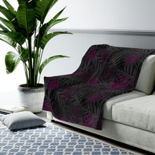 Load image into Gallery viewer, Laua’e Velveteen Plush Blanket (Purple)
