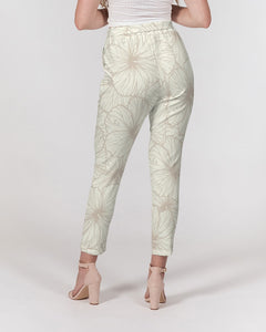 Hibiscus Women's Belted Tapered Pants (Off White)