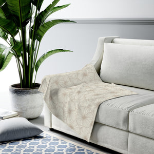 Hibiscus Velveteen Plush Blanket (Off White)